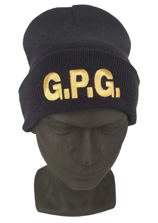 Berrettino in maglia scritta G.P.G.